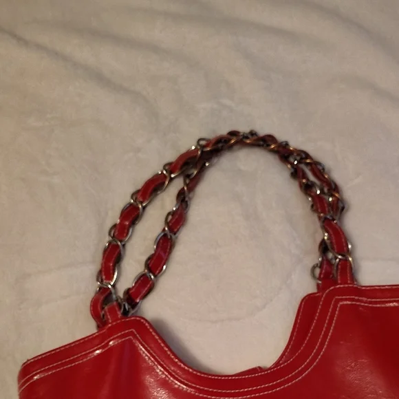 XOXO Red Leather Shoulder Bag - Picture 4 of 4